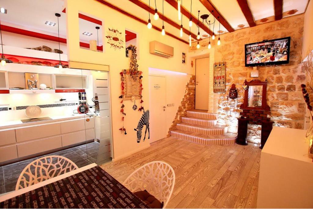 Kaboga Palace Luxury Apartment Дубровник Екстер'єр фото